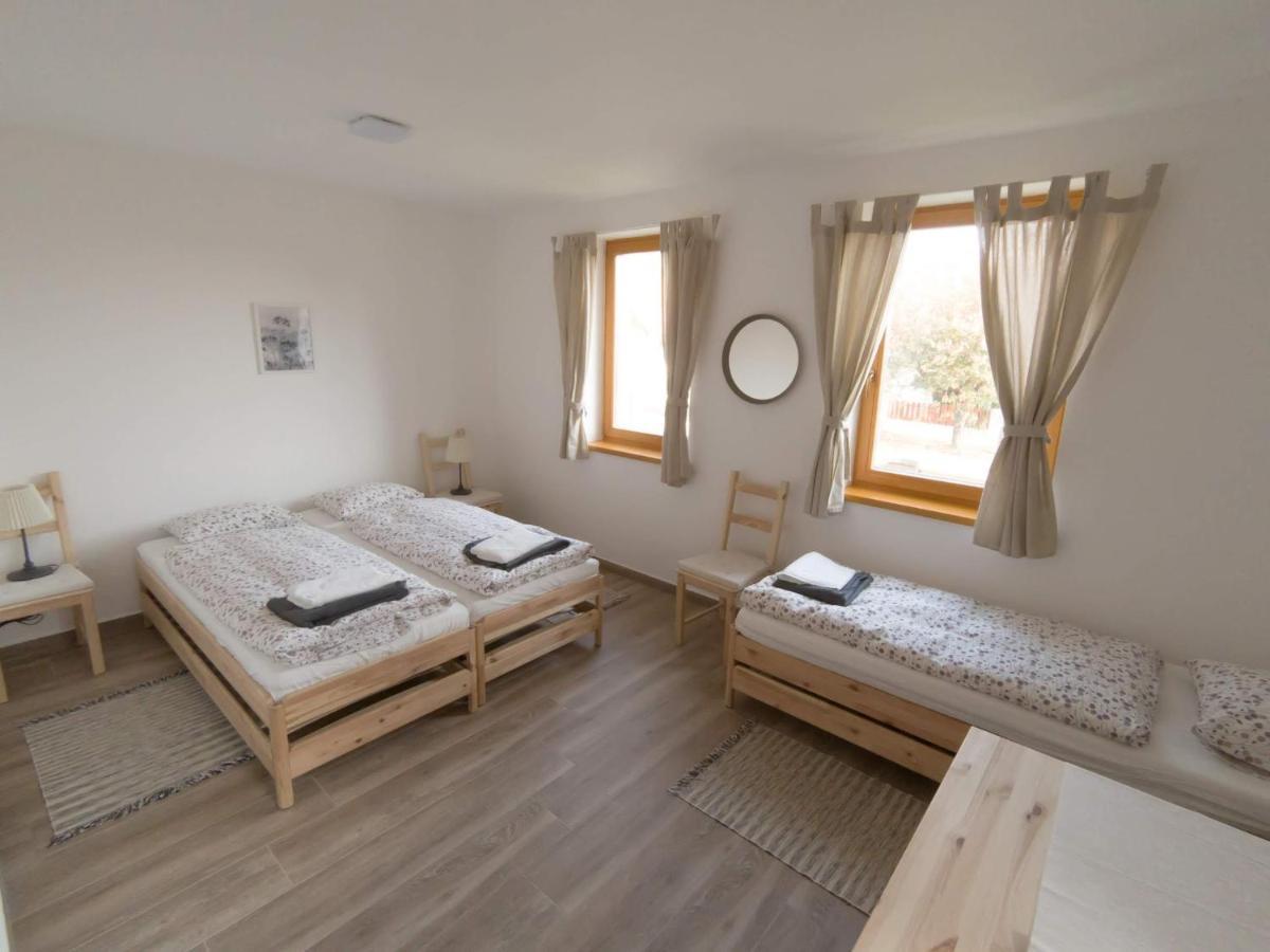 Kun Pista Vendeghaz Otel Vertesboglar Dış mekan fotoğraf